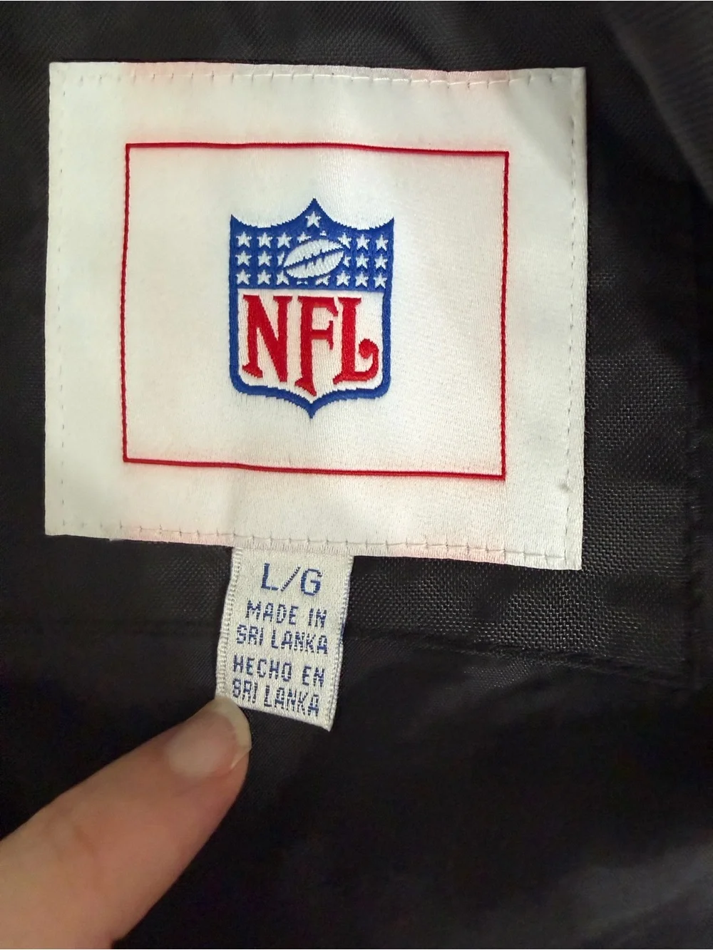 Vintage Oakland Raiders jacket nylon Raiders NFL, Men’s size Large Lightweight